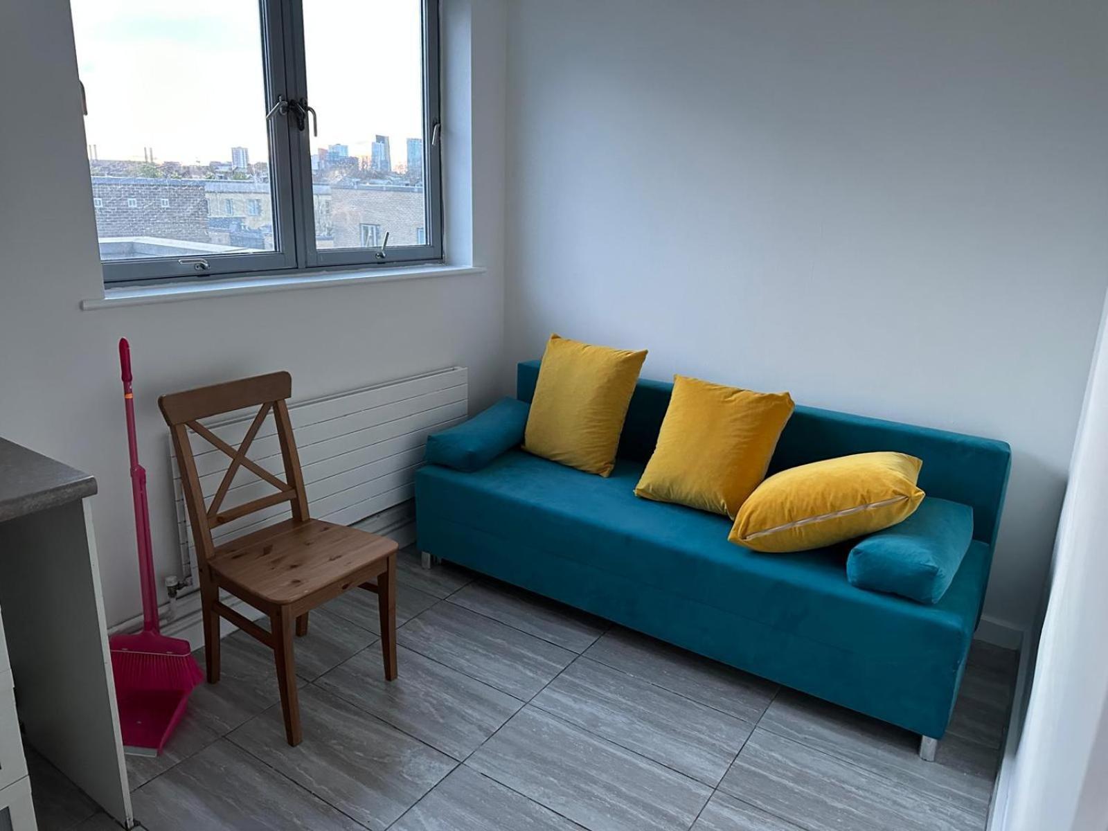 Newbury3 Appartement Londen Buitenkant foto